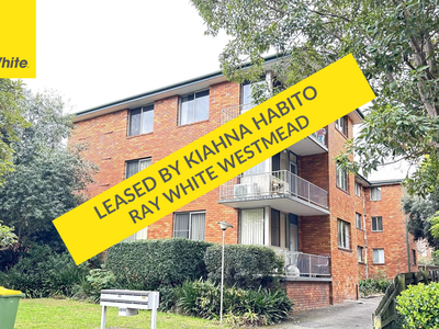 10 / 11 Queens Road, Westmead
