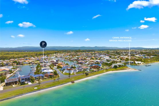 6 Van Diemen Place, Hollywell
