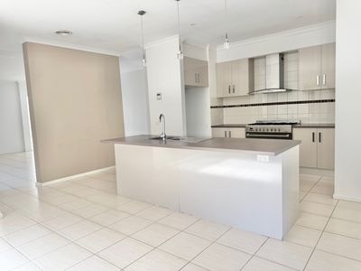 3 Tillbrook Drive, Wyndham Vale