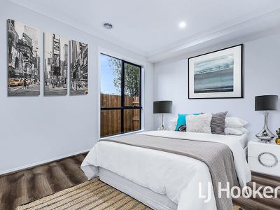 2 / 36 Chomley Street, Cranbourne