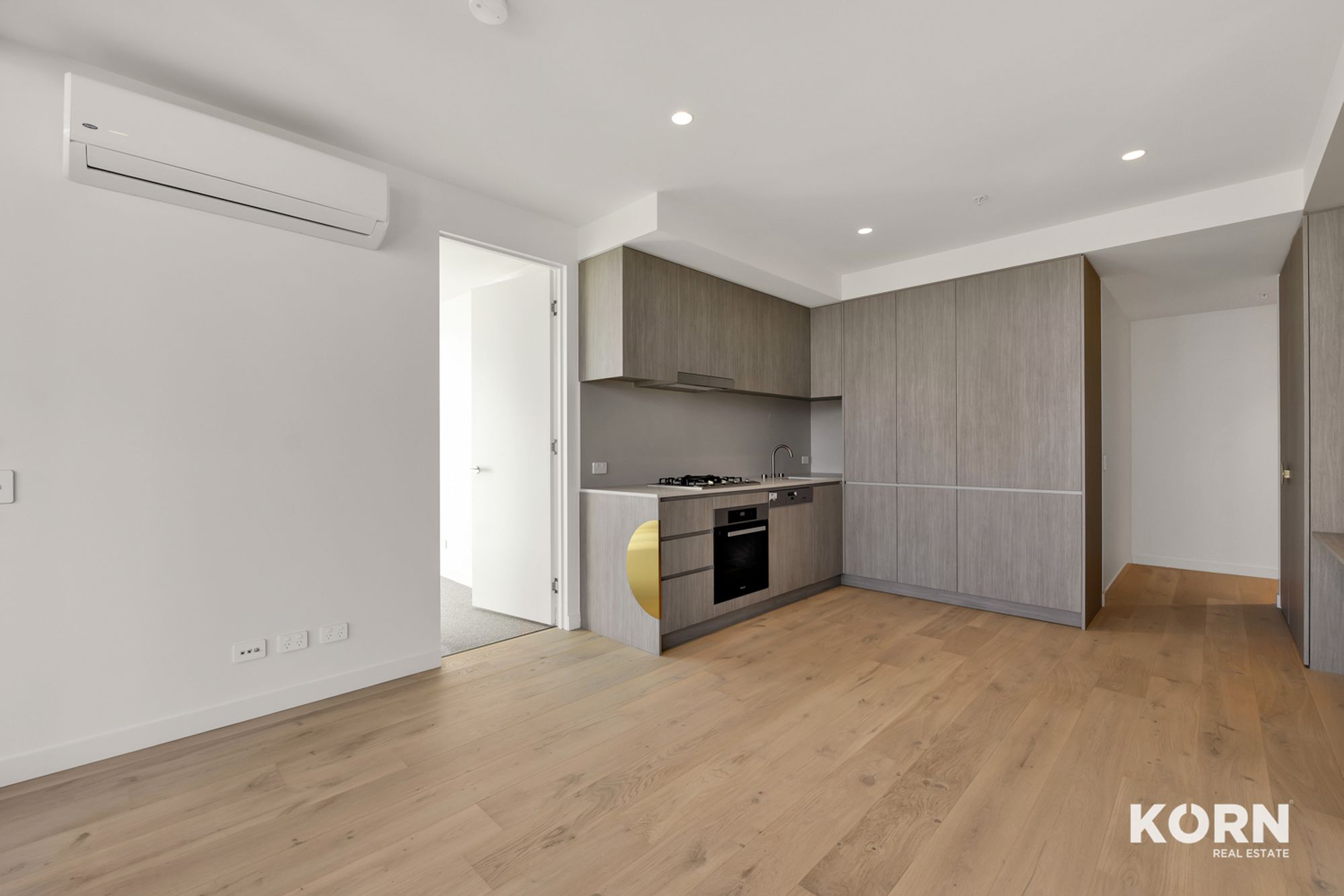 1909 / 15 Austin Street, Adelaide