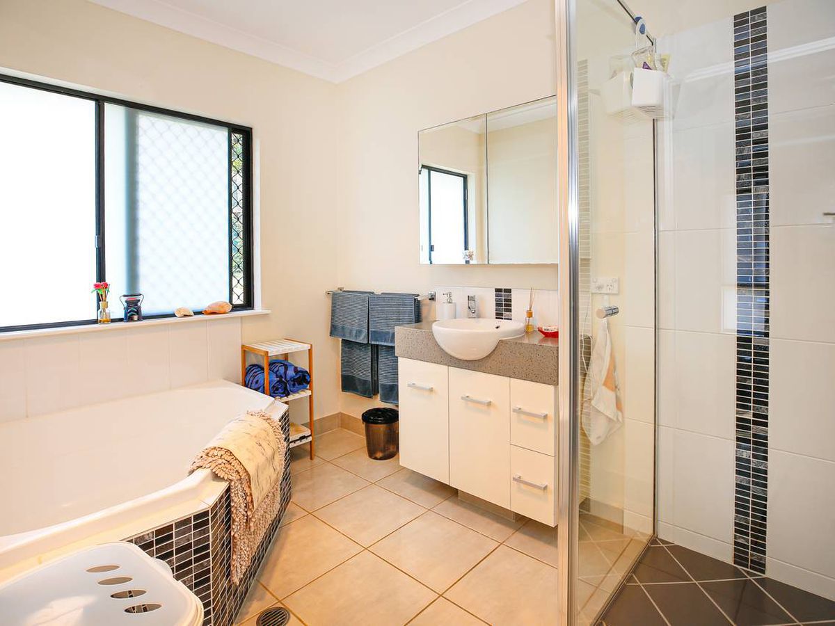 18 Barrine Road, Yungaburra