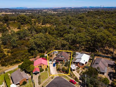 10 CLAREY AVENUE, Seymour