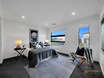 4 Akroydon Street, Werribee