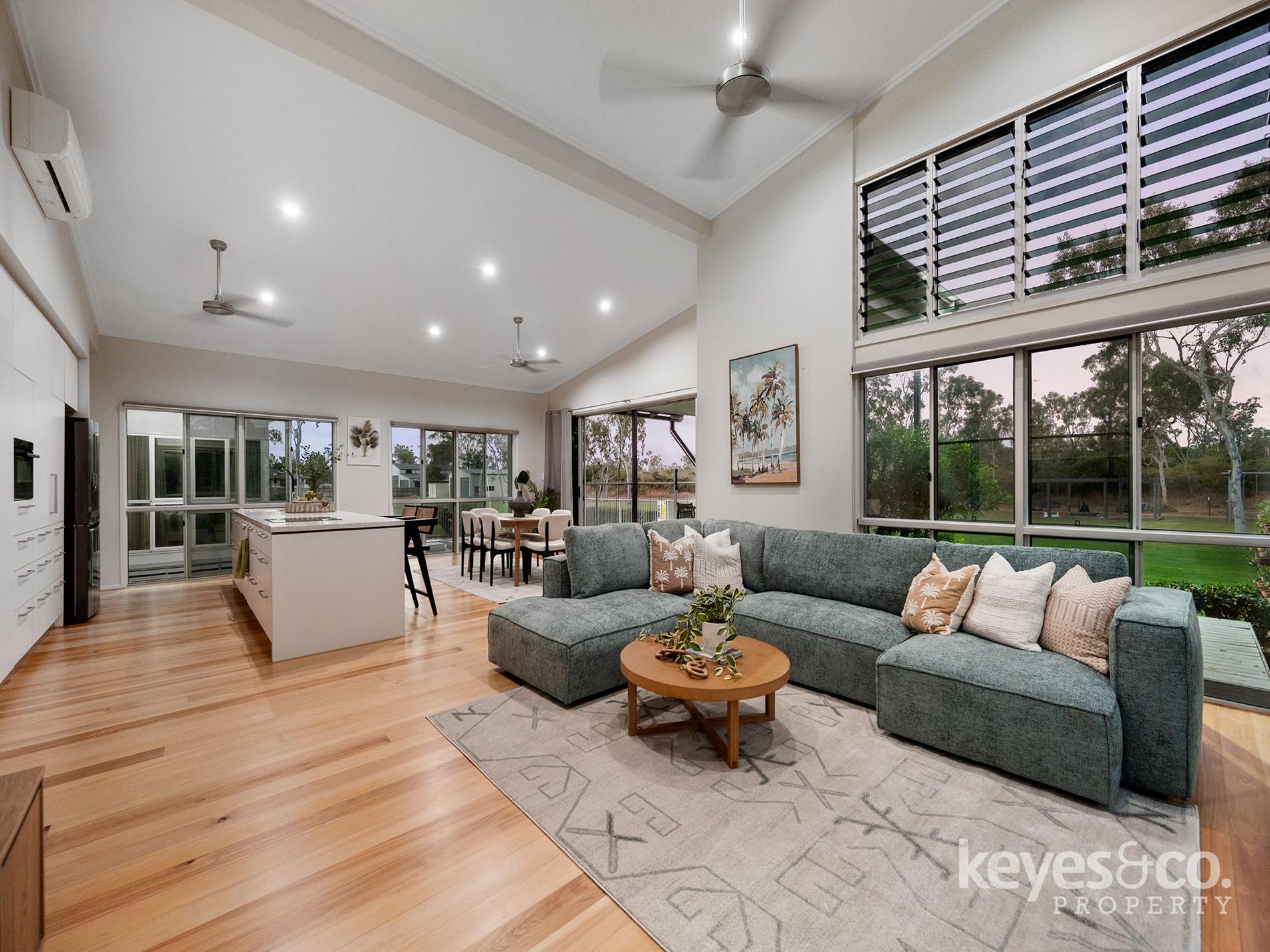 24 Kens Court, Alice River