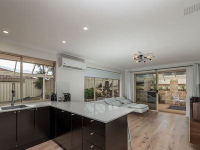 9 Lind Court, Quinns Rocks