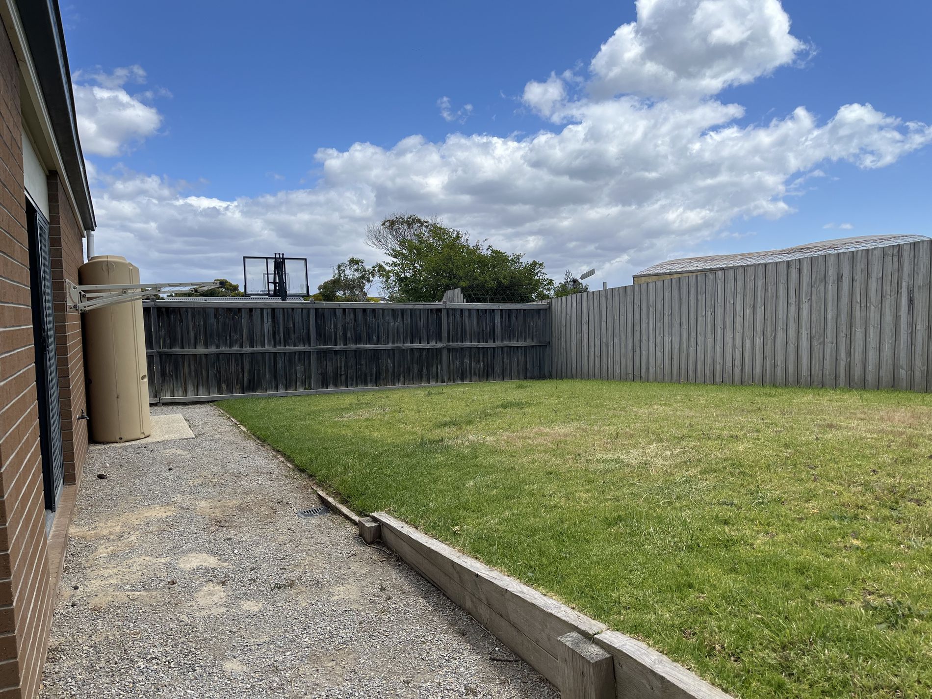 39 Paraffin Drive, Leopold