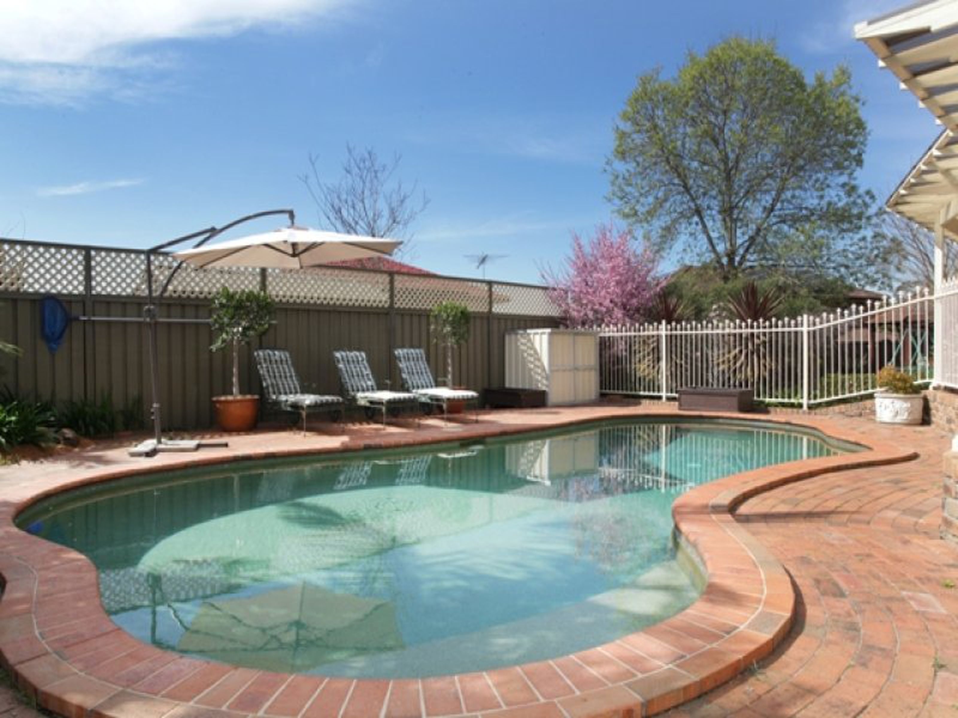 6 Lavender Close, GLENMORE PARK