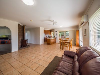 12 Kathy Street, Kingaroy