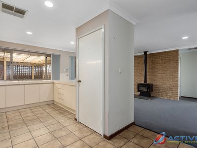 7 Bardoc Court, Hillman