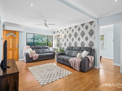 27 Japonica St, Inala