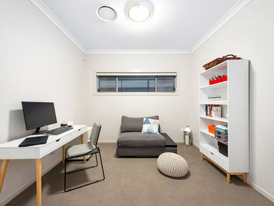 18 Baychester Place, Wakerley