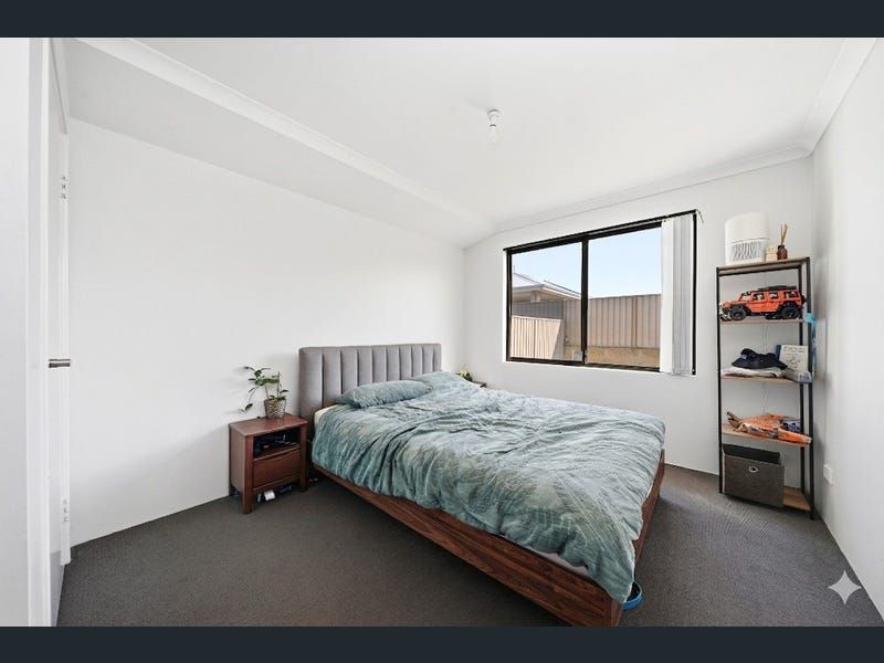 16 Pinelle Parkway, Aubin Grove
