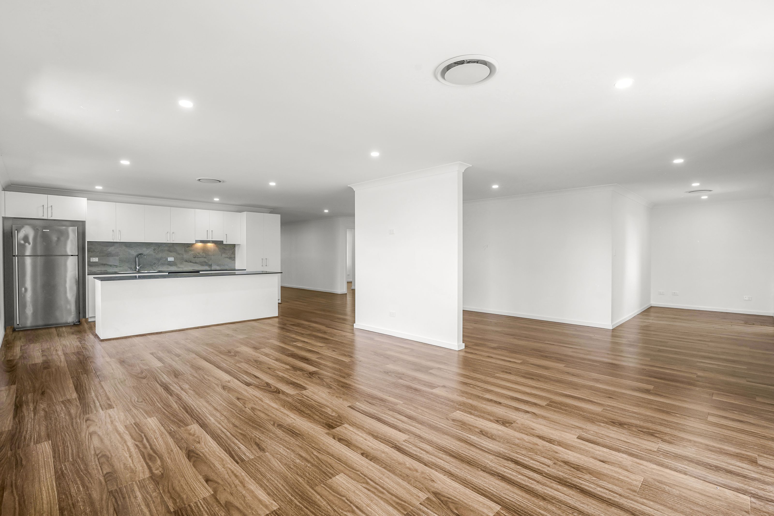 37 Walkers Crescent, EMU PLAINS