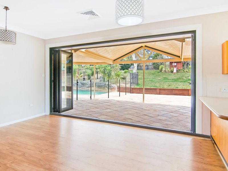 6 Alex Place, Baulkham Hills