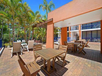 24 / 2877 GOLD COAST HWY, Surfers Paradise