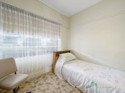36 Lakeside Avenue, Mount Beauty