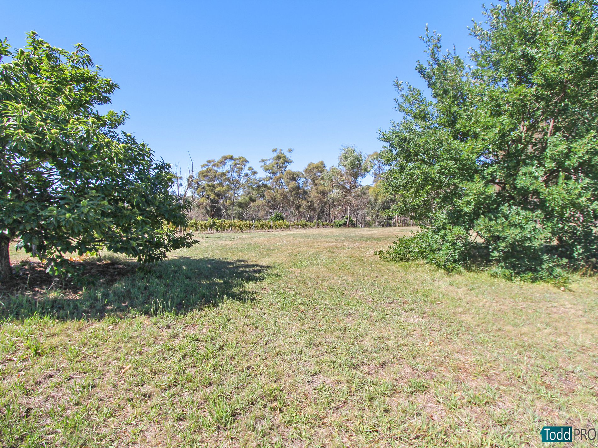 2 Ellis Road, Heathcote