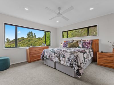 140 Chelsea View Drive, Chatswood