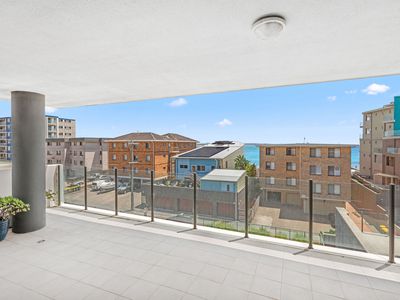 401 / 21-25 Head Street, Forster