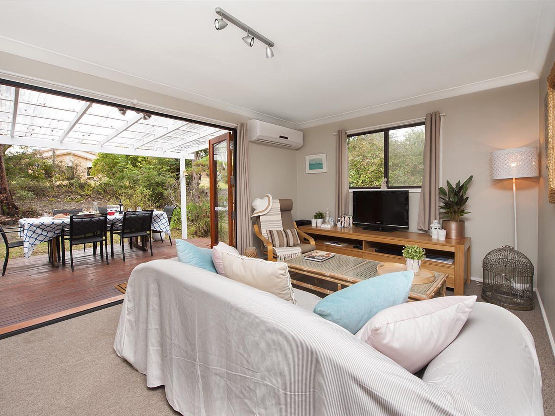 1 Ross Avenue, Narrawallee