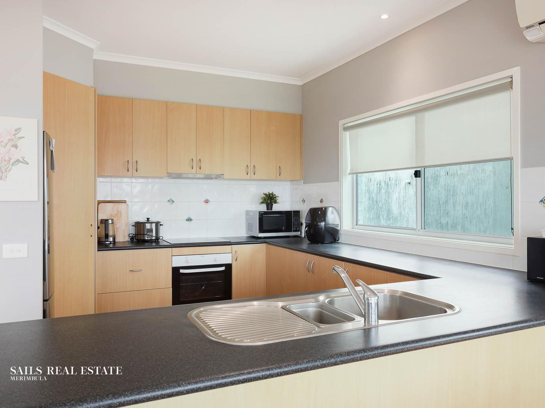 2 / 180 Pacific Way, Tura Beach