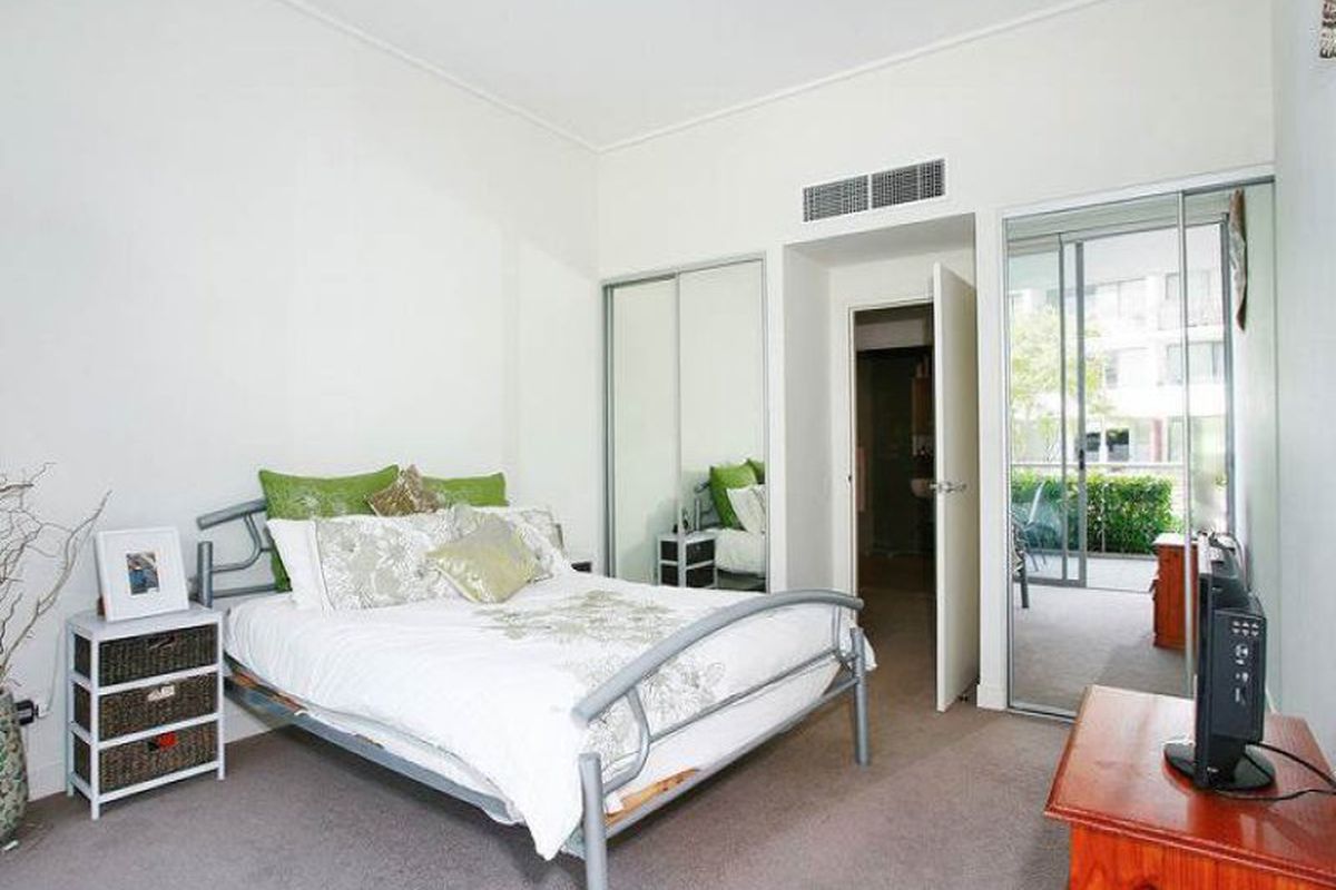 102 / 10 Jean Wailes Avenue, Rhodes