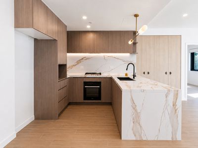 2Bed / 28 Mindarie St, Lane Cove North