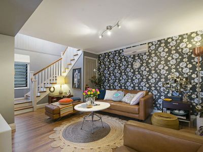 33 Western Avenue, Montville