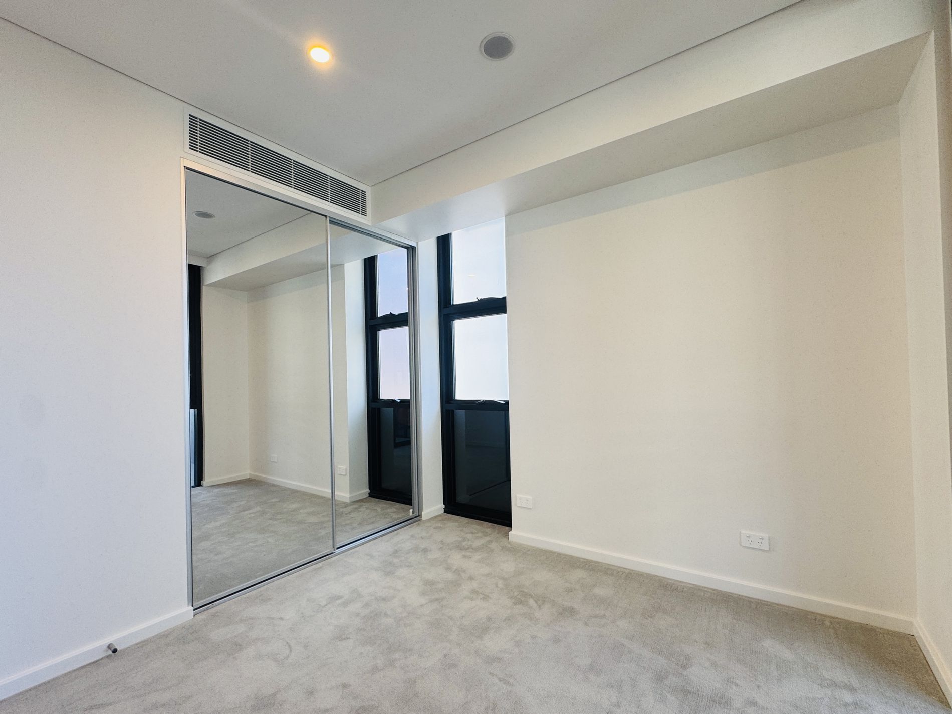 407 / 2B Appleroth Street, Melrose Park