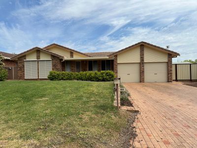 60 Murrayfield Drive, Dubbo