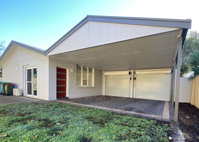 UNIT 4 / 6 HARTLEY STREET, Mount...