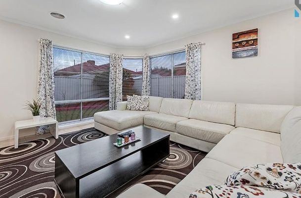 13 Foxglove Lane, Craigieburn