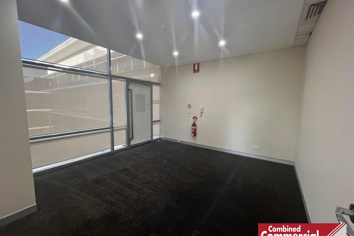 223 / 4 Hyde Parade, Campbelltown