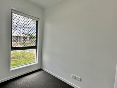 21 Curlew St, Caboolture