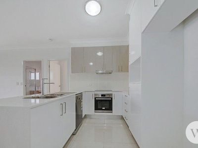 1 / 3 Besham Parade, Wynnum