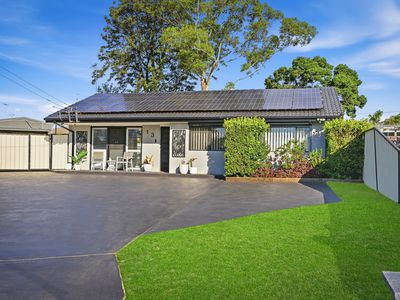 13 Piper Close, Kingswood