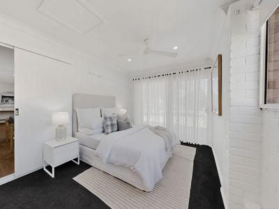 14 Lambourne Court, Lawnton