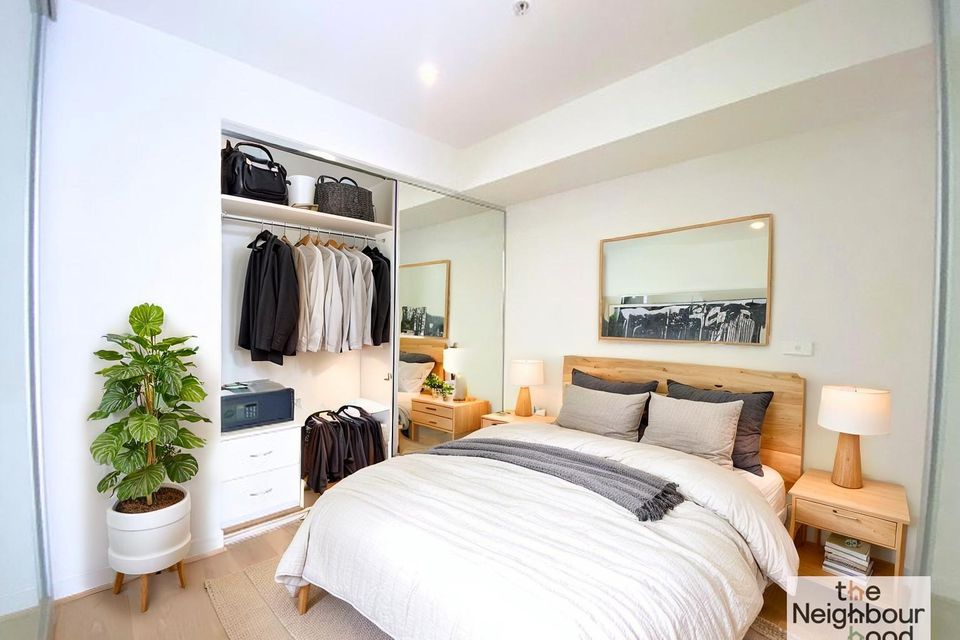 1020 / 572 St Kilda Road, Melbourne