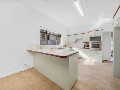 94 Brookdale Street, Floreat