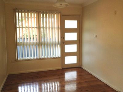 3 / 8 Grafton Street, Figtree