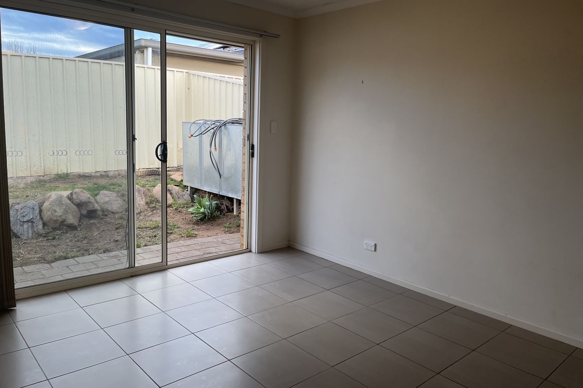 67 Admiralty Circuit, Smithfield