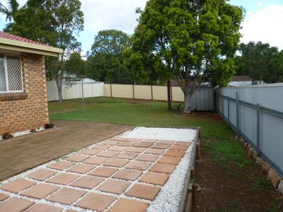 8 Thula, Rochedale South