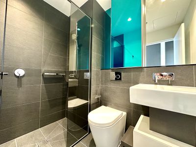 4210 / 639 Little Lonsdale Street, Melbourne