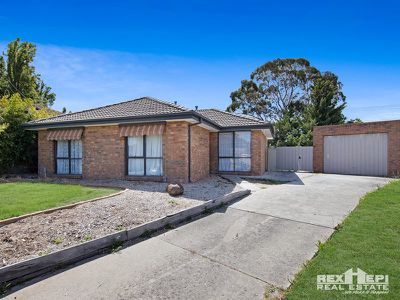 4 Daryl Court, Hampton Park