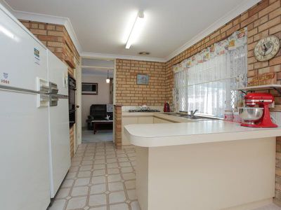 8 Breeze Court, Gosnells