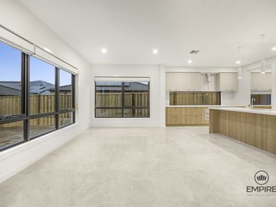 25 Fiorin Street, Clyde North