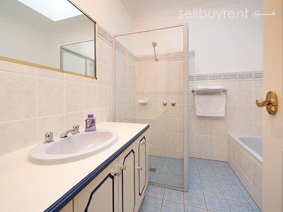 12 LINGFORD COURT, Wodonga