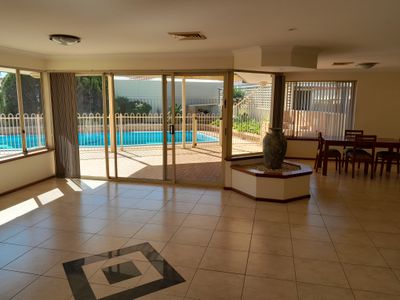 14 KEEL COVE, Waikiki
