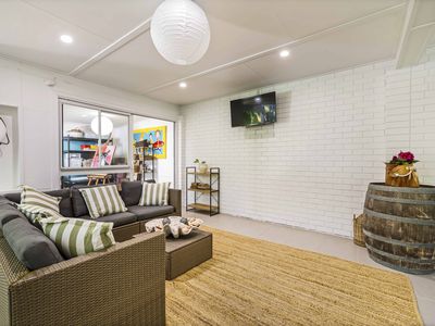 12 Robin Street, South Golden Beach